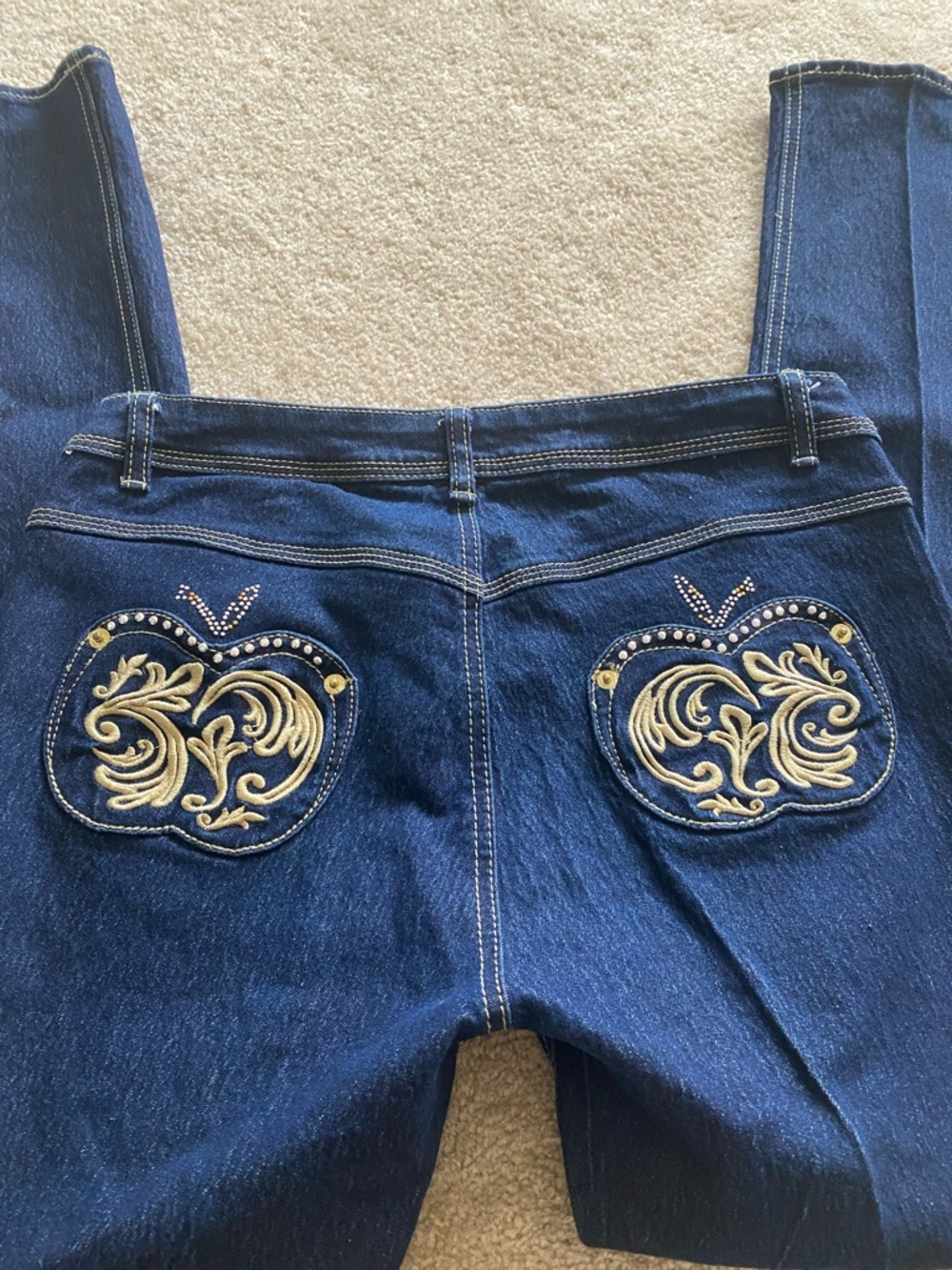 Apple bottom jeans size 11/12 excellent condition! - Picture 9 of 9